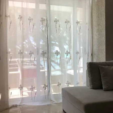 Mali I Robit Beachfront *