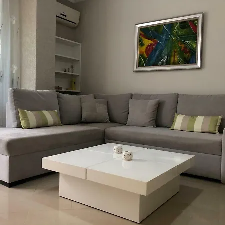 Mali I Robit Beachfront Apartman