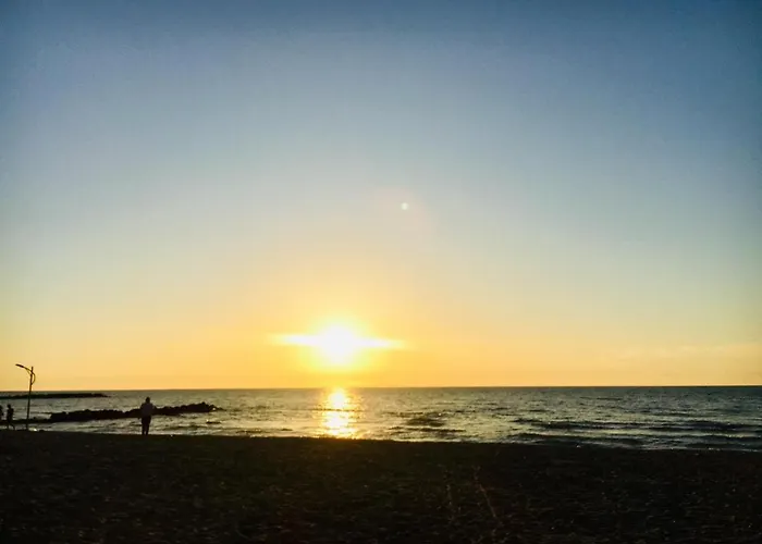 Mali I Robit Beachfront 公寓