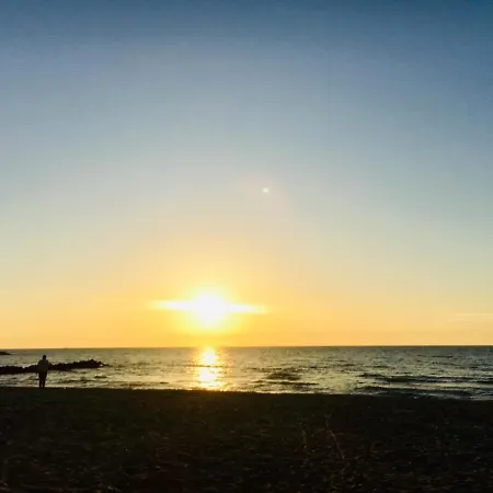 Mali I Robit Beachfront Lejlighed