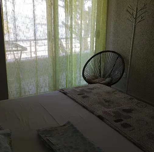 アパート Mali I Robit Beachfront