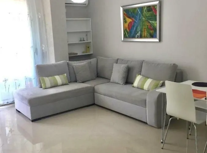 Mali I Robit Beachfront Lejlighed